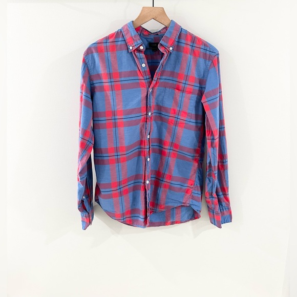 J. Crew Men’s Button Front Shirt Blue Red Plaid Size Medium - Picture 1 of 5